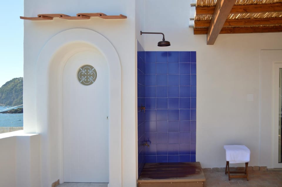 Shower, Natural landscape, Solarium, Sea view