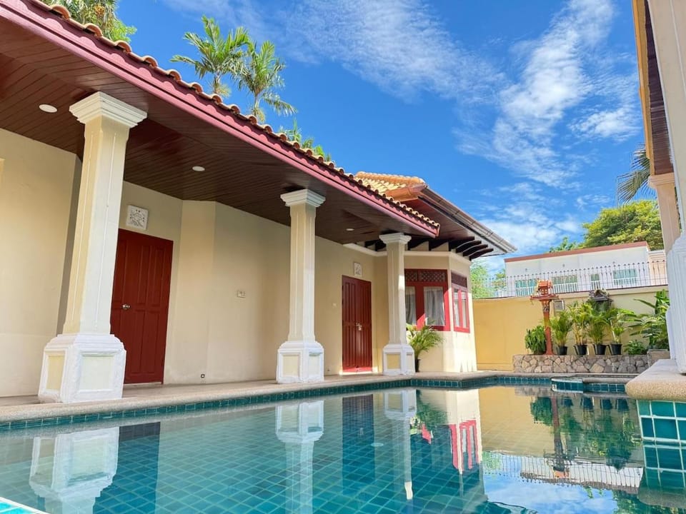 G Thai Pool Villa Villa in Pattaya City