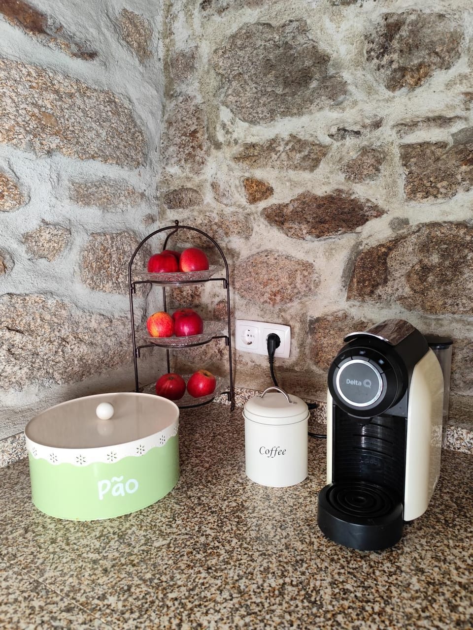 Coffee/tea facilities, Kitchen or kitchenette, toaster