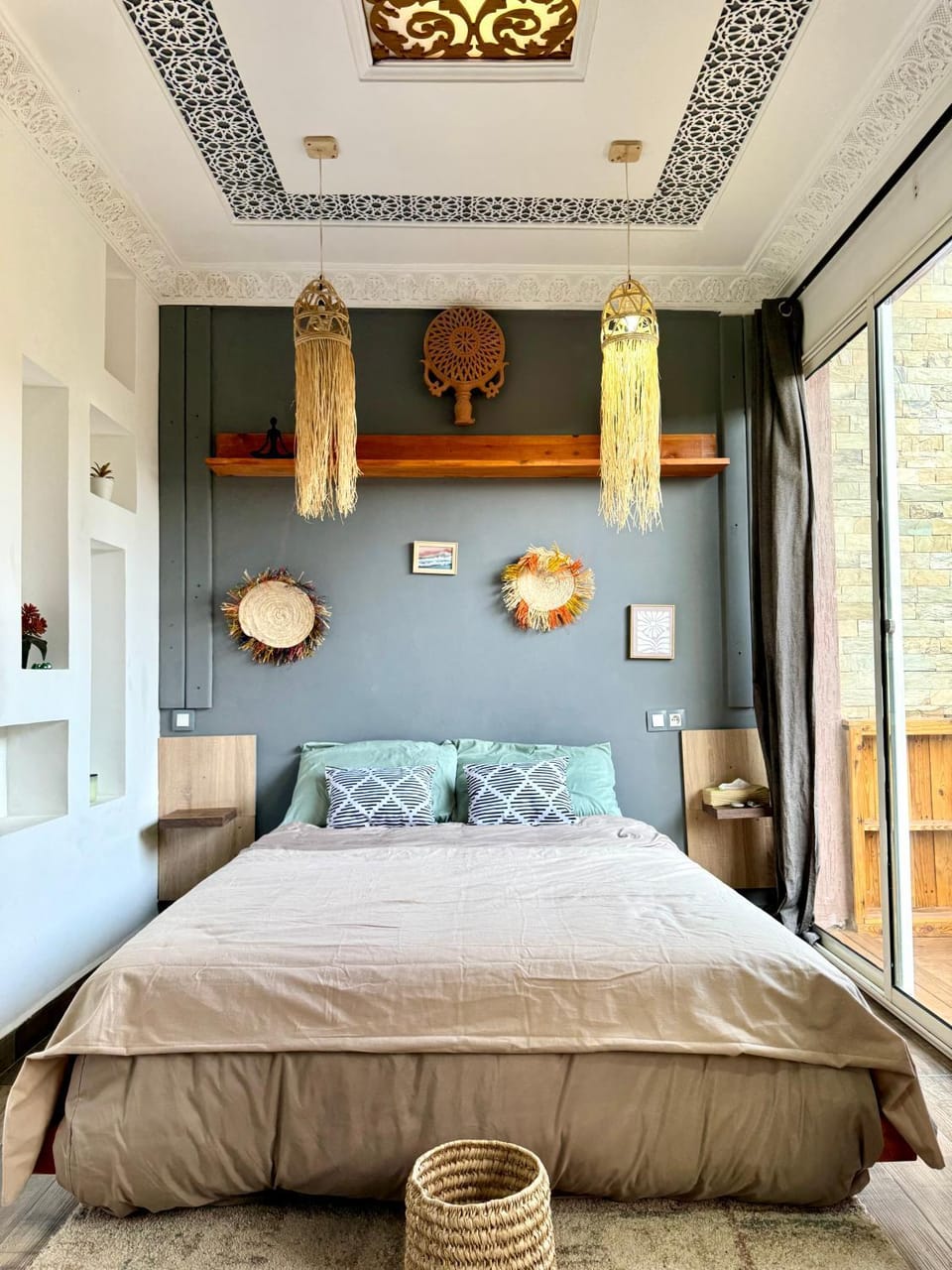 Bed, Photo of the whole room, Bedroom