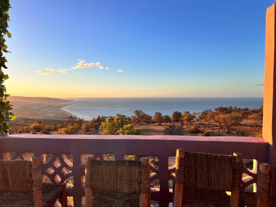 Natural landscape, View (from property/room), Balcony/Terrace, Sea view
