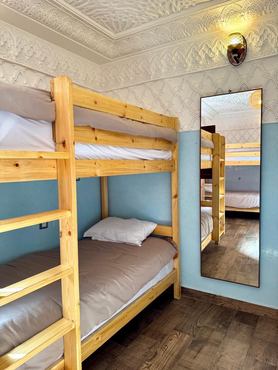 Bed, Bedroom, bunk bed
