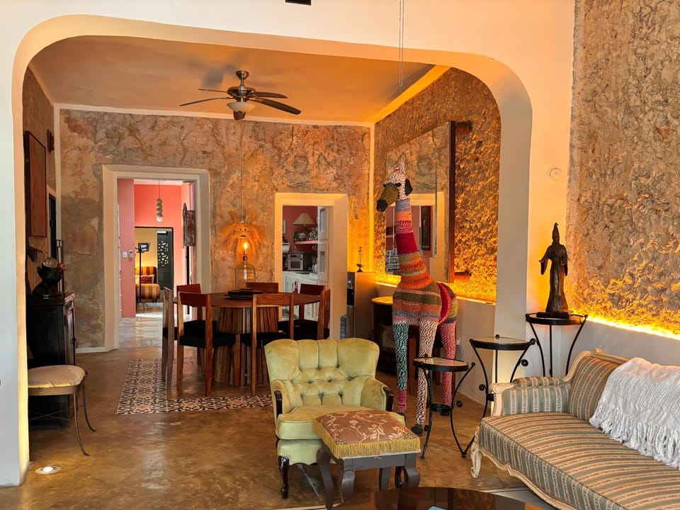 Living room, Seating area, Dining area