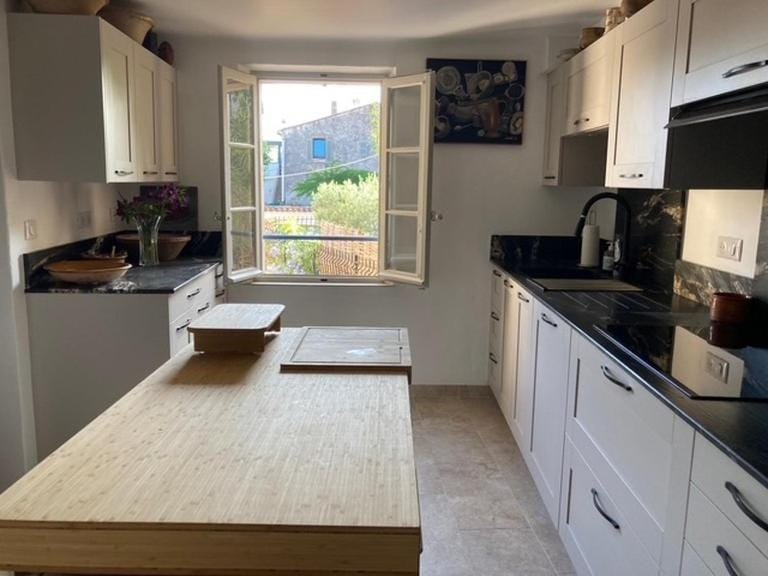 Kitchen or kitchenette, stove