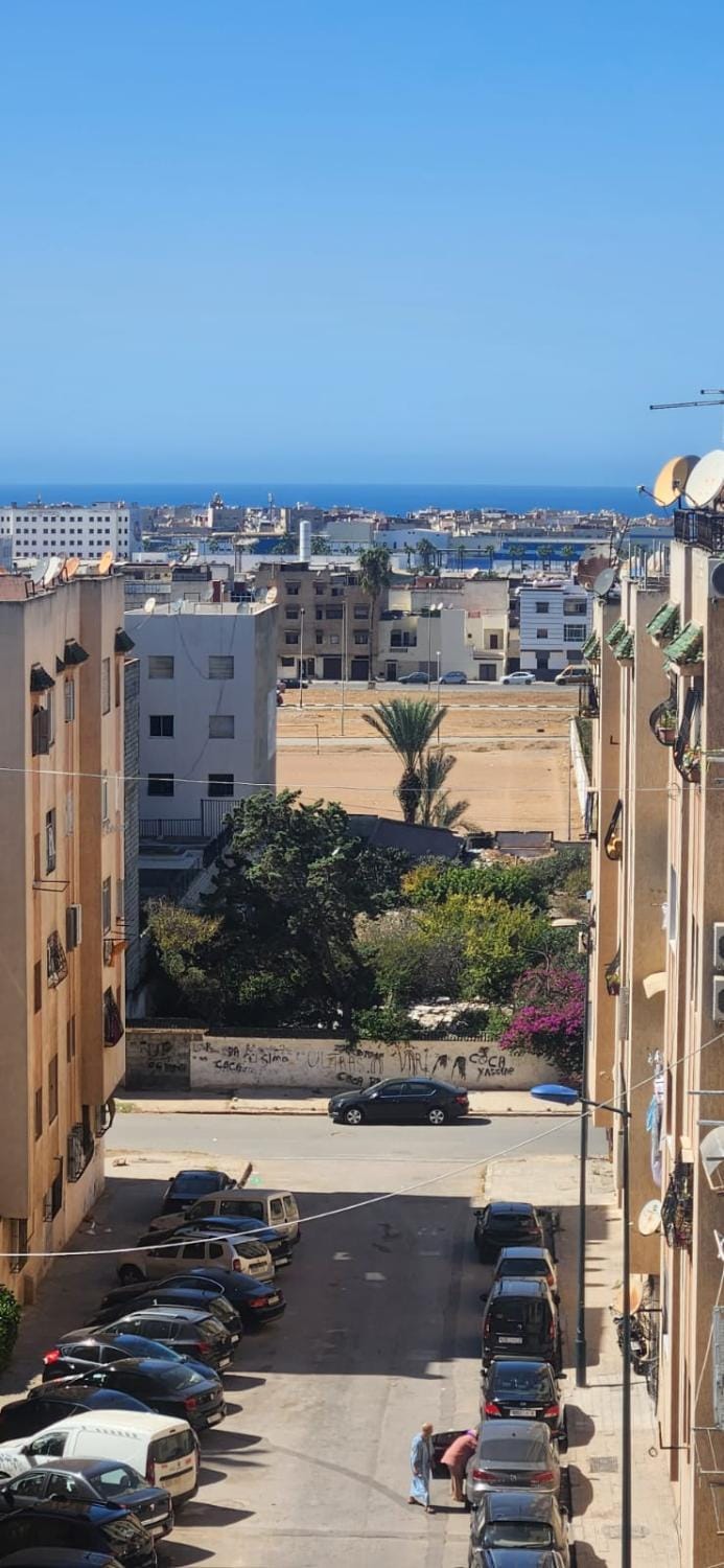 Bel et spacieux appartement de 3 chambres et salon à louer à Salé Tabriquet Apartment in Rabat-Salé-Kénitra