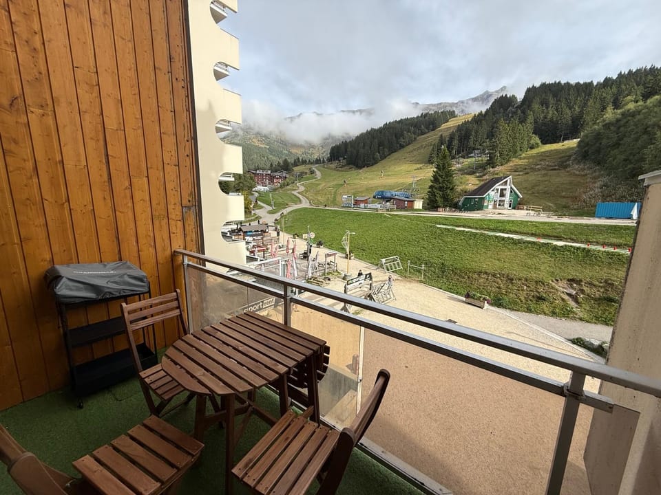 T3 Apartement front de neige Apartment in Auvergne-Rhône-Alpes
