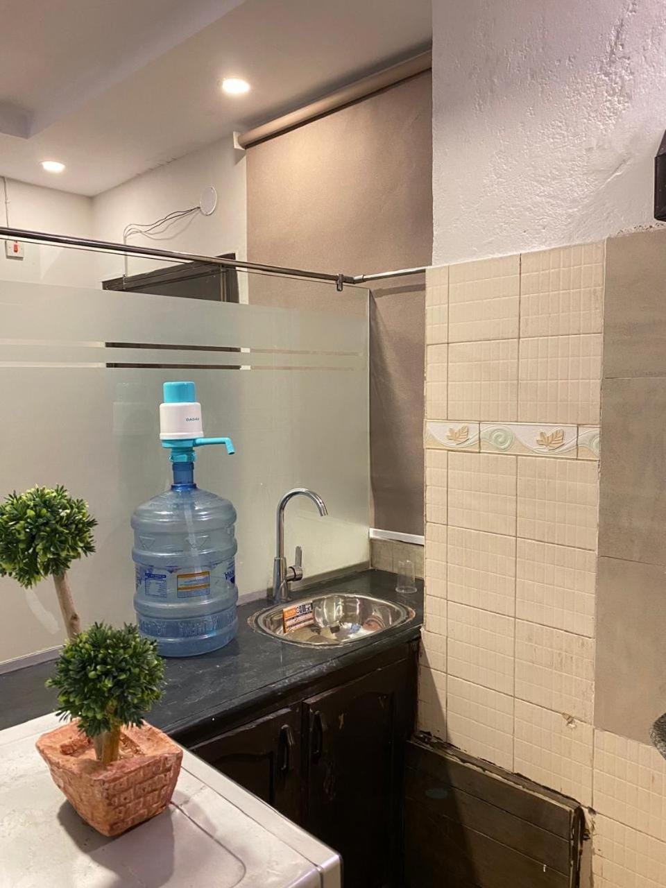 Luxury 1bed F-11 Apartment in Islamabad