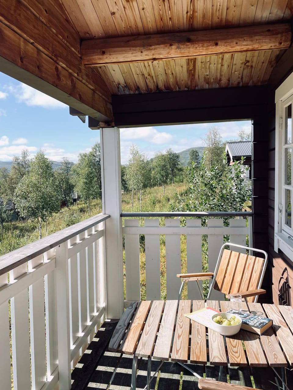 Patio, Spring, Natural landscape, View (from property/room), Balcony/Terrace, Seating area, Dining area