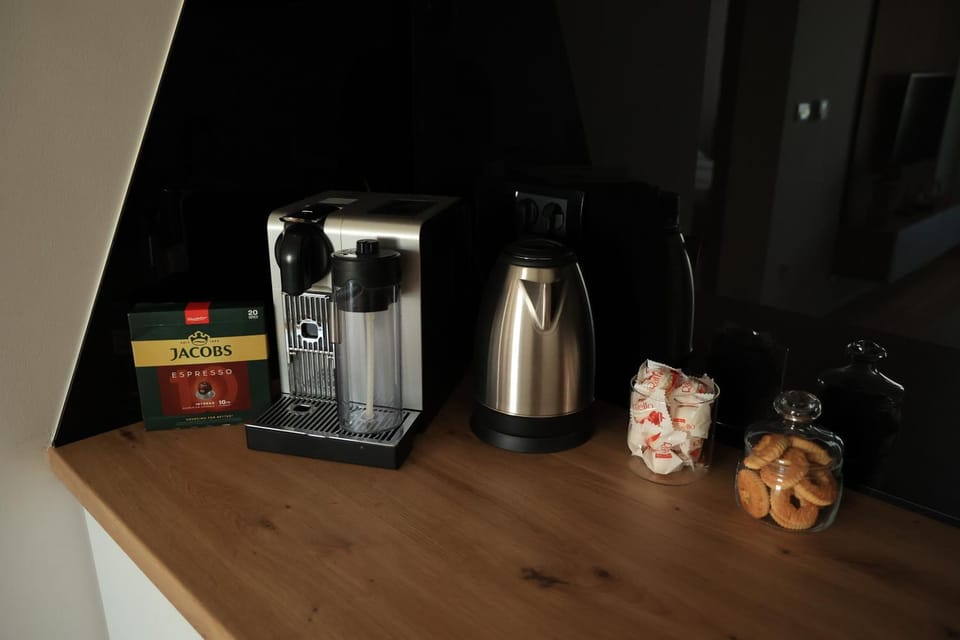 Coffee/tea facilities, Kitchen or kitchenette