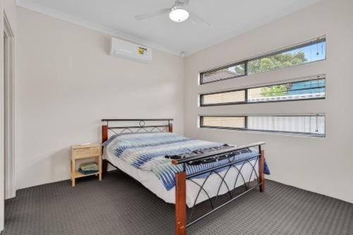 Wroxton Street Vacation rental in Perth