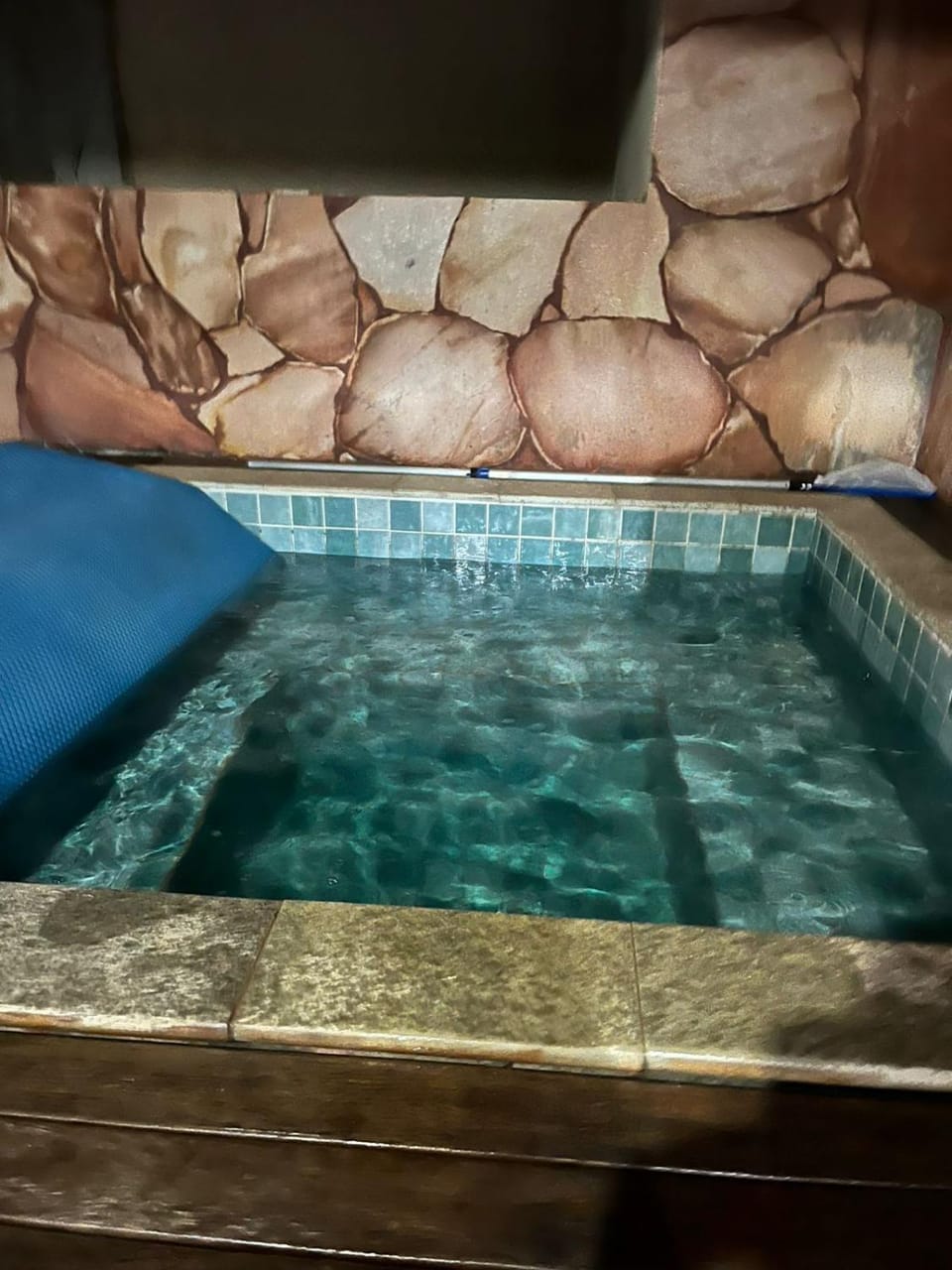 Hot Tub, Hot Tub