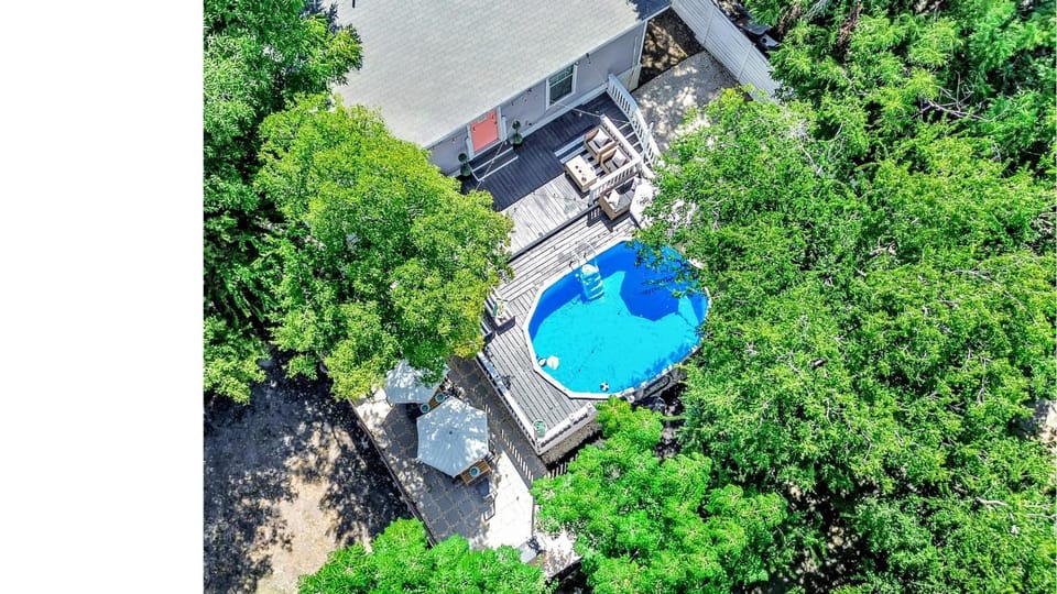 Bird's eye view, Pool view, Swimming pool, sunbed