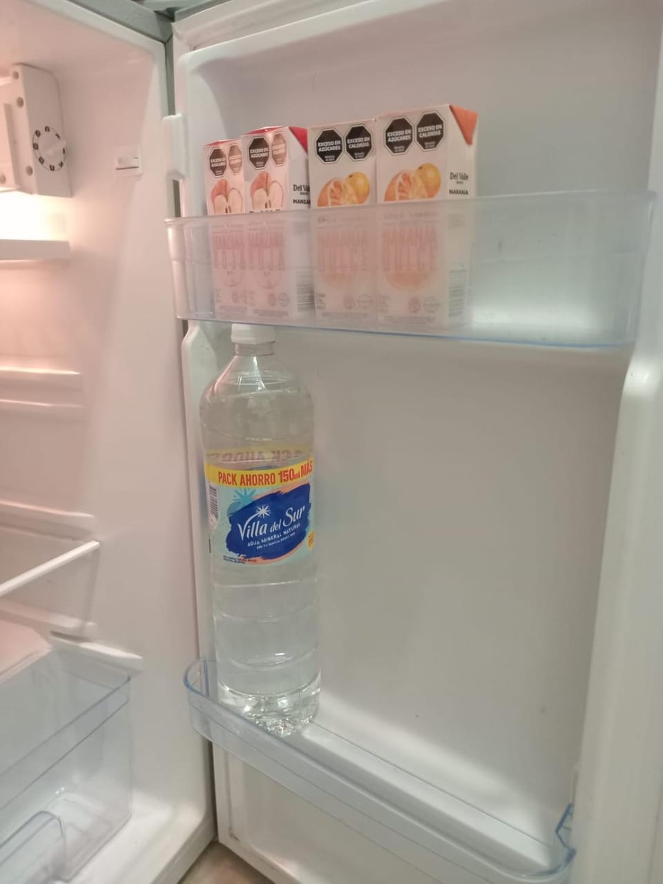 Kitchen or kitchenette, Breakfast
