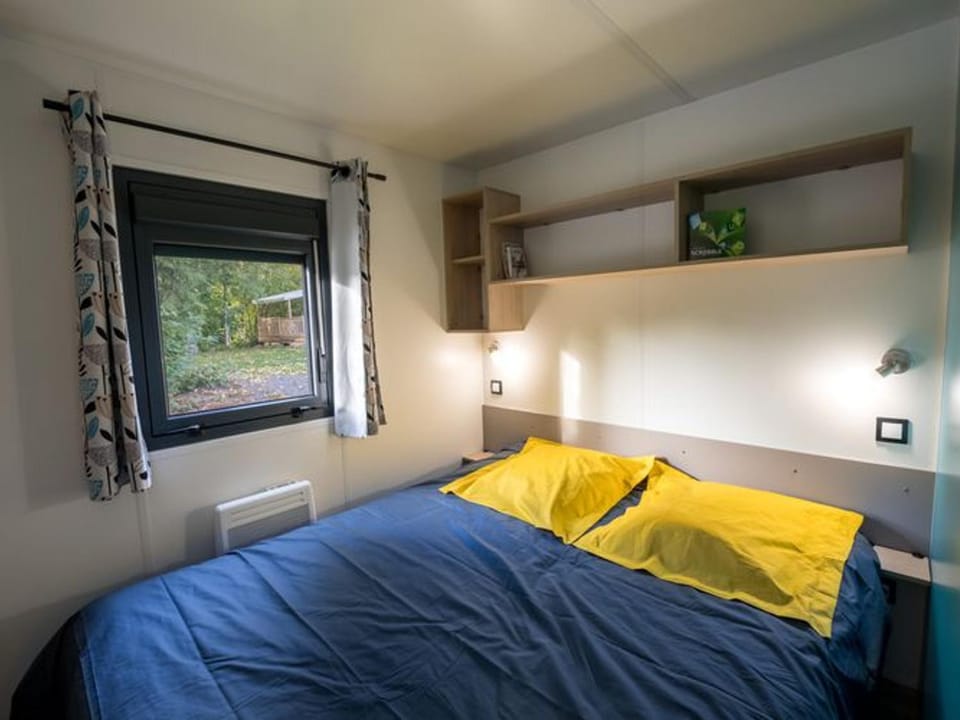 Mobil home 32m² avec terrasse, 3 chambres pour 6 personnes - API-1-52-713 Campground/ 
RV Resort in Vosges