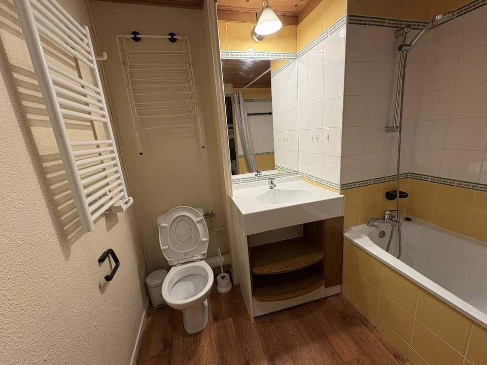 Studio calme proche pistes à Méribel - FR-1-355-277 Apartment in Les Allues