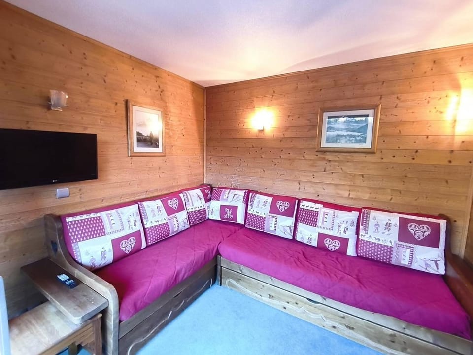 Studio calme proche pistes à Méribel - FR-1-355-277 Apartment in Les Allues