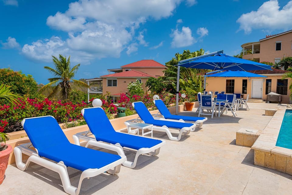 Beach Condo Villa in Antigua and Barbuda
