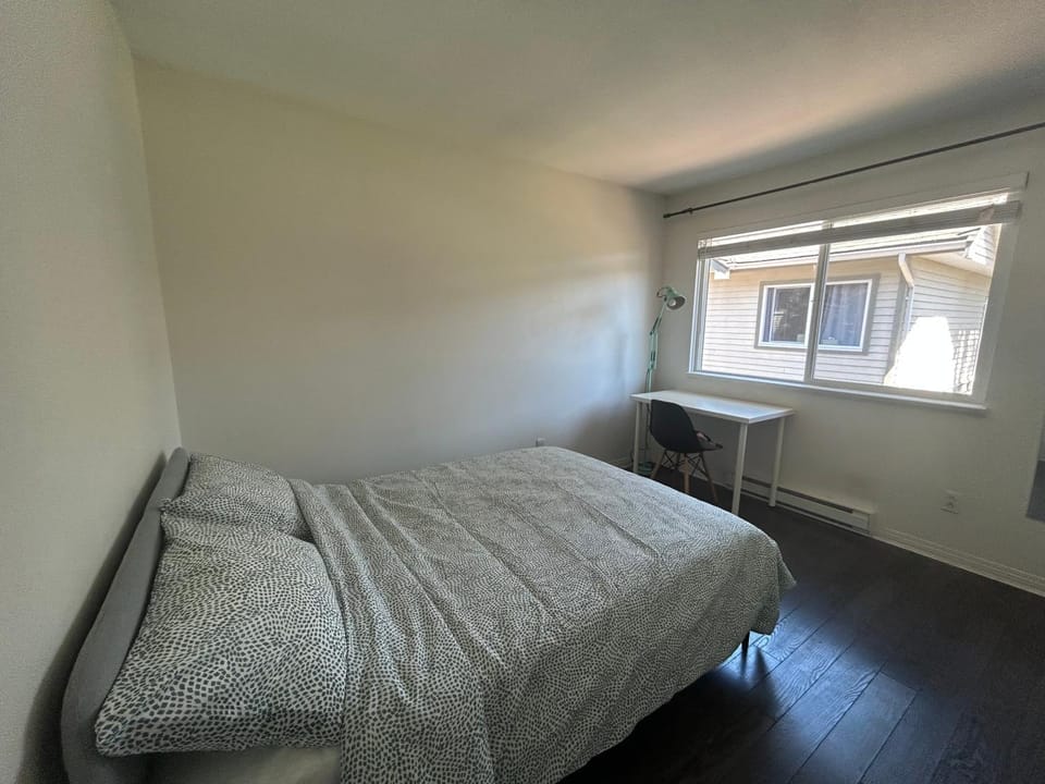 Beautiful Stay 3 Bedroom House in North Vancouver House in North Vancouver