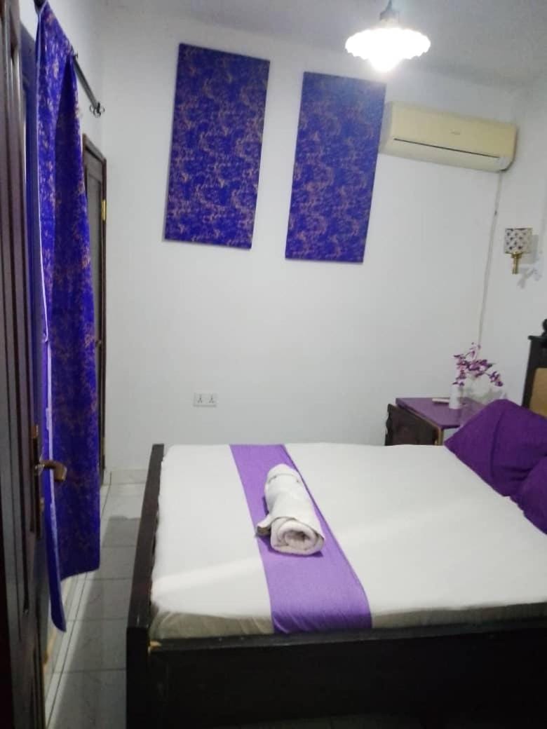 The Fair Heavens Suite One bedroom self contained Bed and Breakfast in Freetown