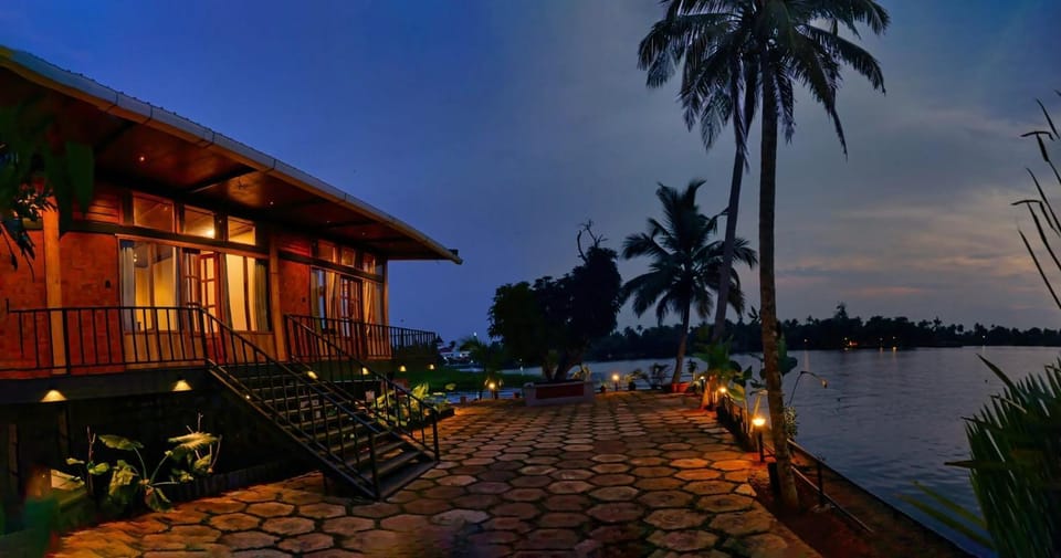 Property building, Night, Natural landscape, Garden, Garden view, Lake view, River view