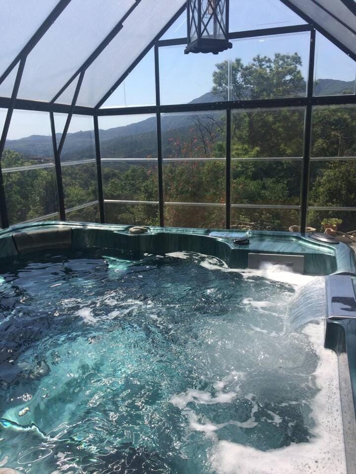 Hot Tub