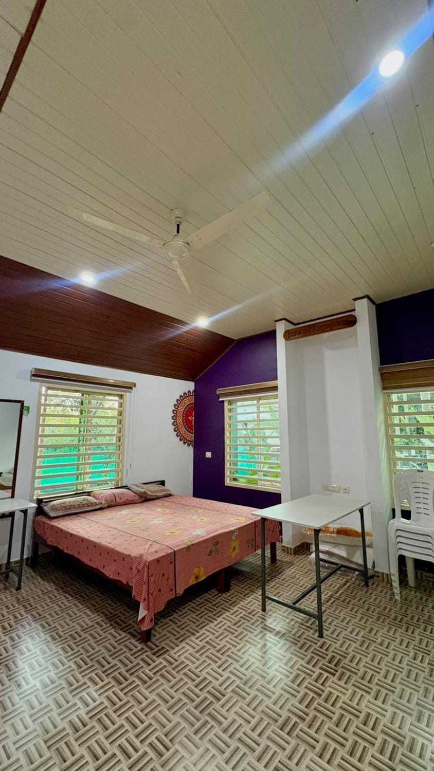 CatsClaw Inn Bed and Breakfast in Kochi