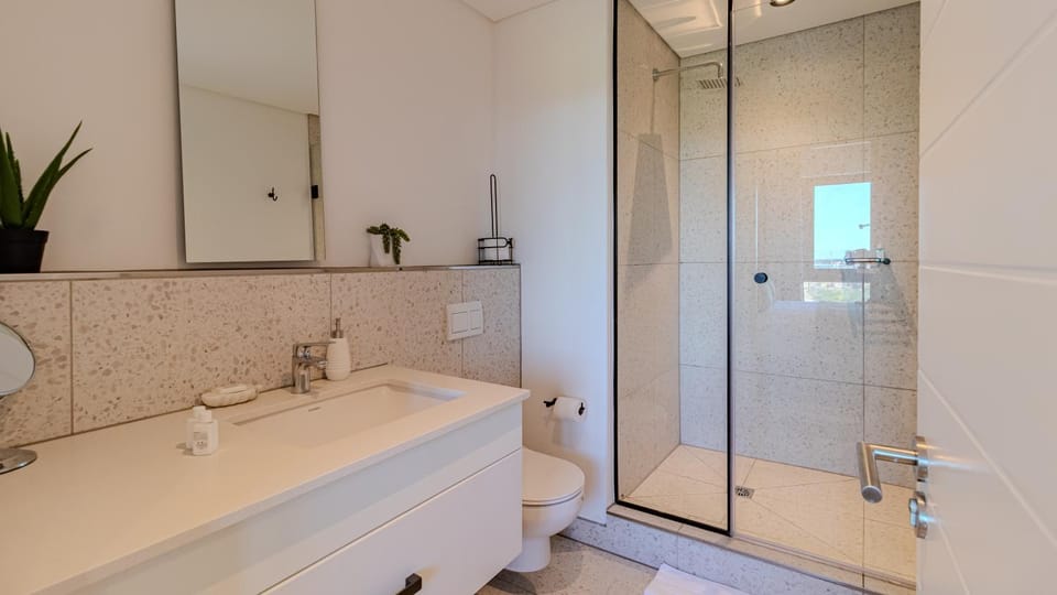 Bridgewater Serenity Collection 708 Apartment in Cape Town