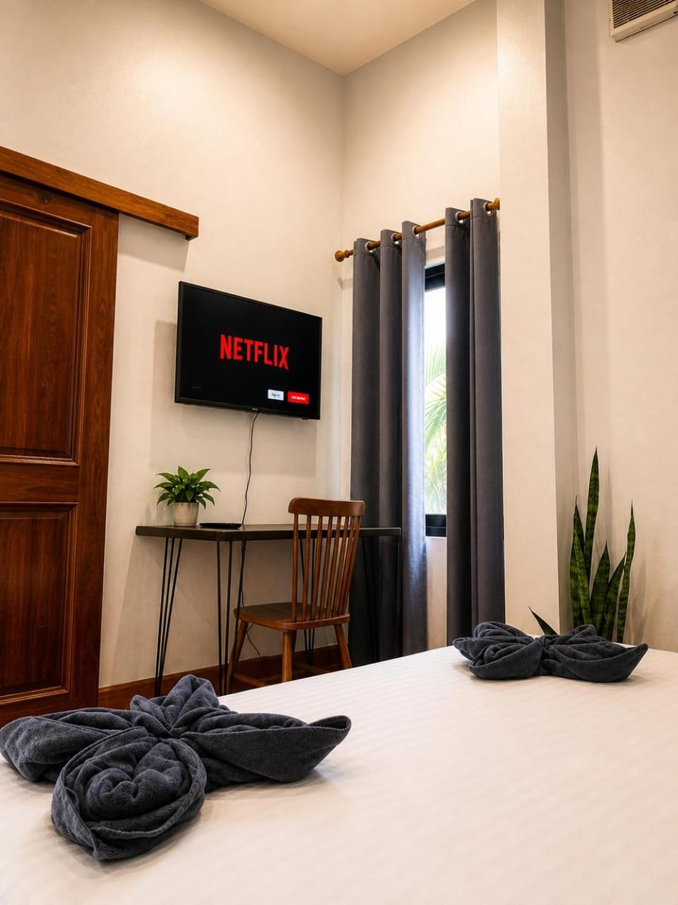 TV and multimedia, towels