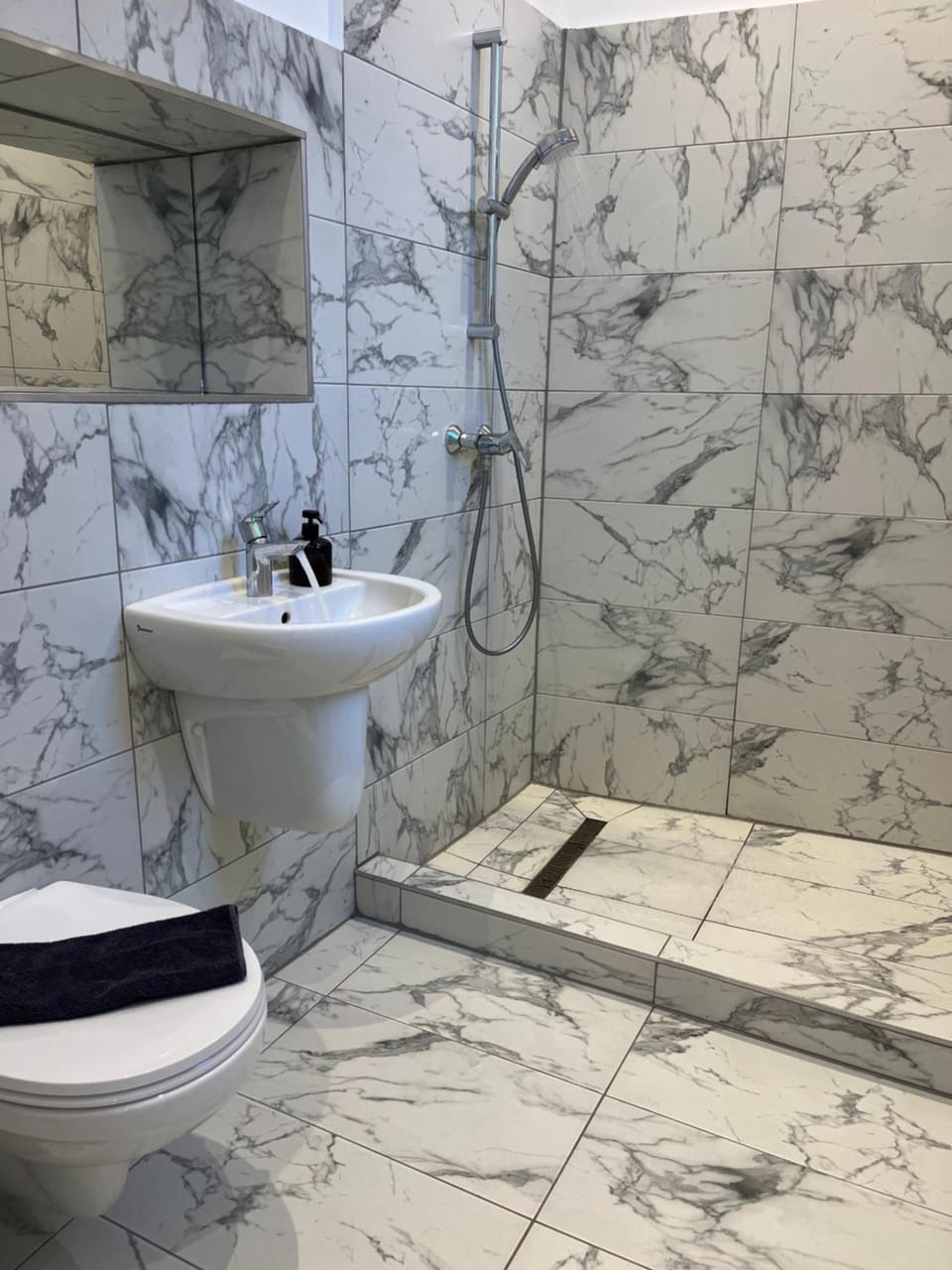 Ultra-Central Cozy Studio, Steps from Everything Apartment in Cluj-Napoca