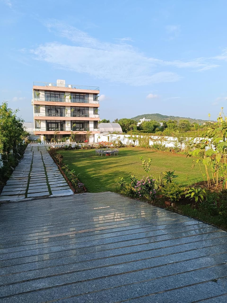 Property building, Natural landscape, Garden, Garden view
