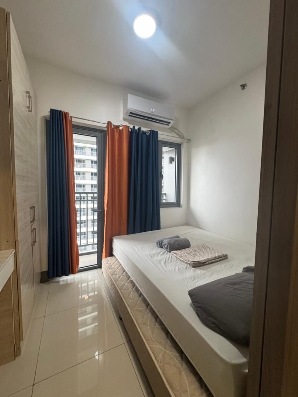FAME RESIDENCES CONDO-TEL Near EDSA Shang Apartment hotel in Mandaluyong