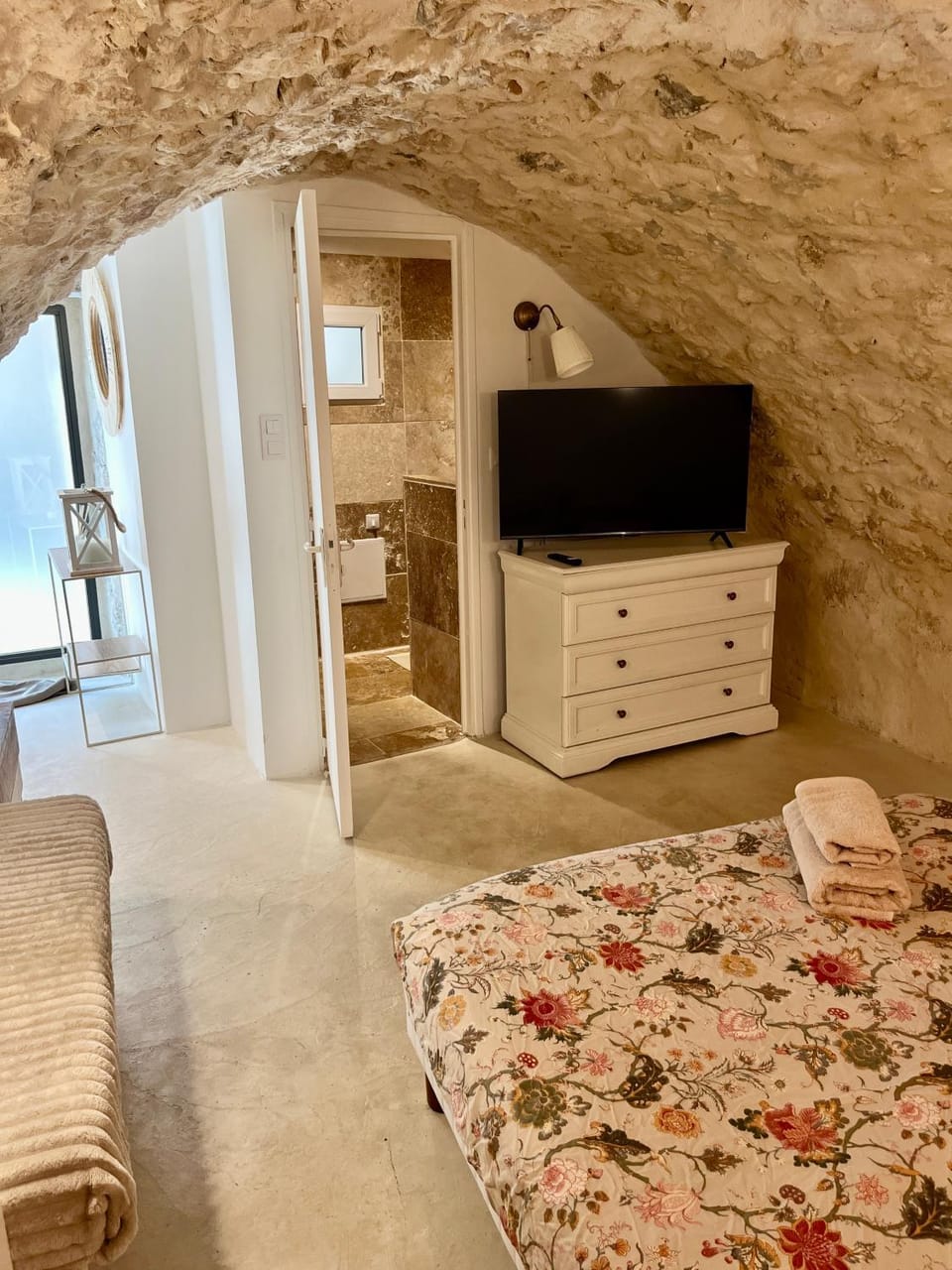 La Cueva Apartment in Provence