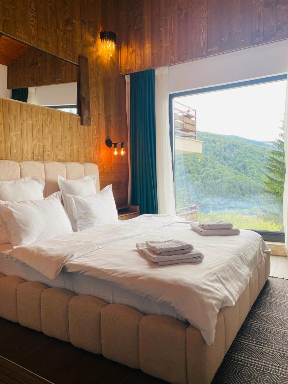 Stone Room with jacuzzi Sinaia Vacation rental in Sinaia