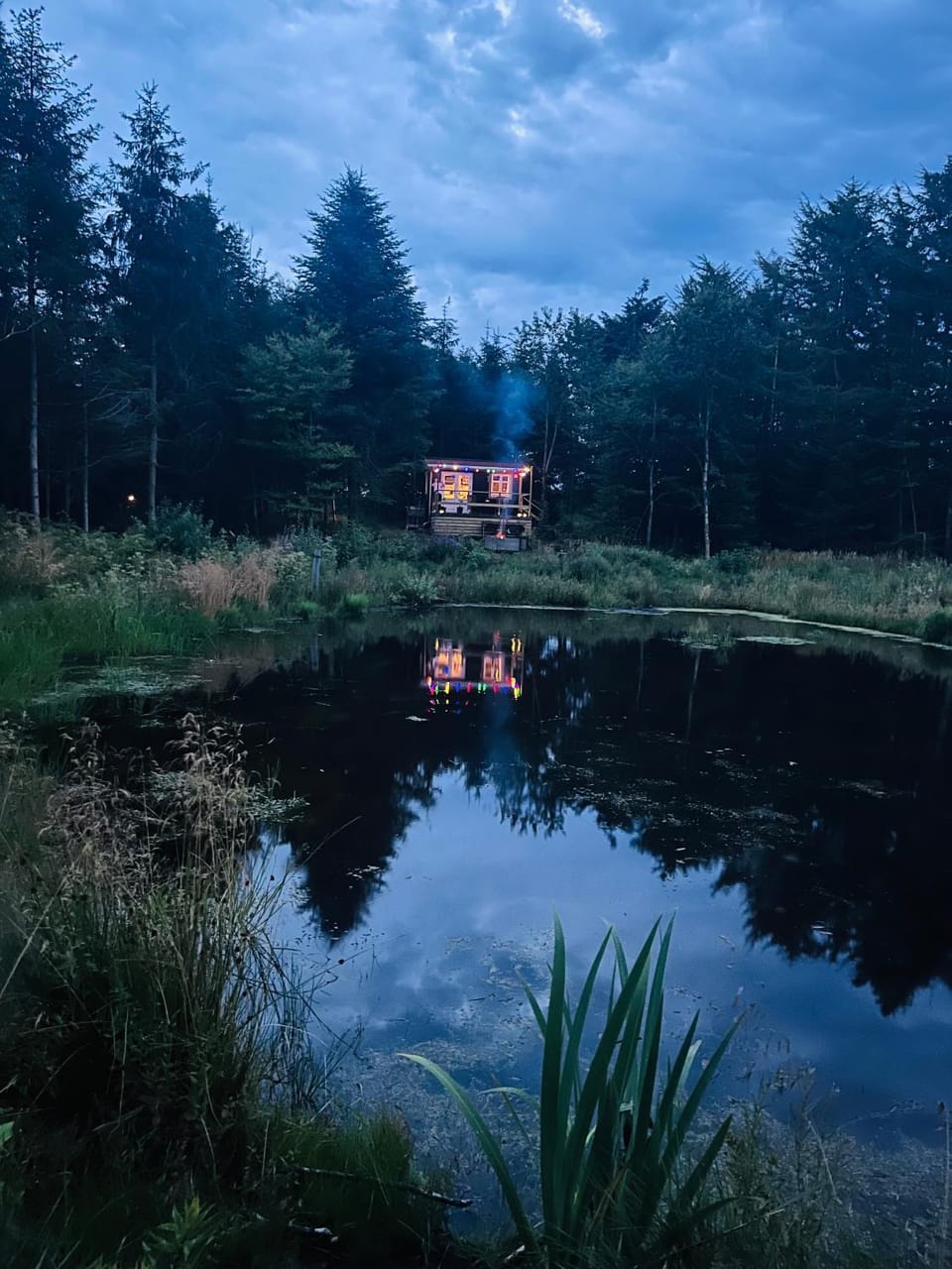 Skovly - et lille eventyr med udsigt og bålhygge Campground/ 
RV Resort in Central Denmark Region