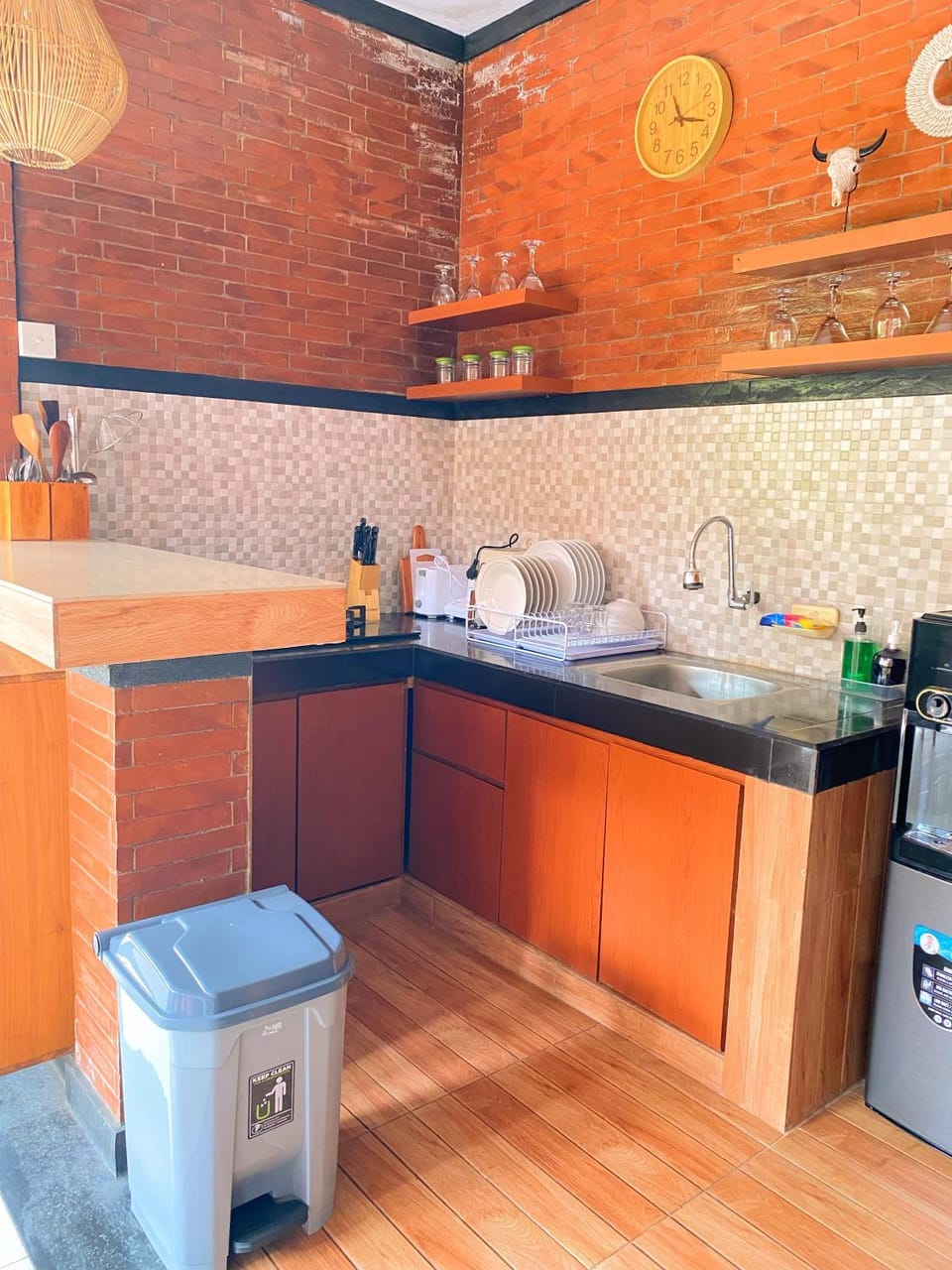 Coffee/tea facilities, Kitchen or kitchenette, oven