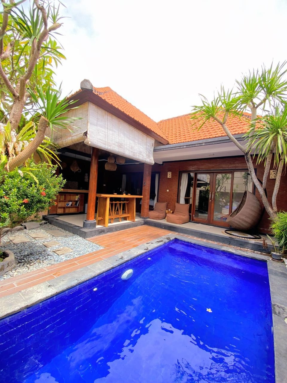 Pool view, Swimming pool