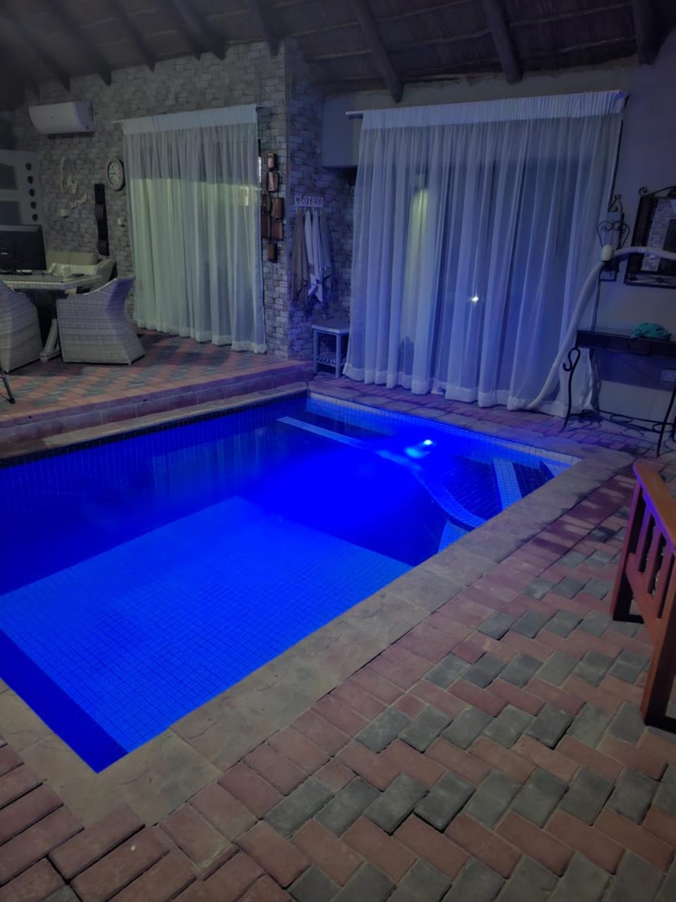 Swimming pool