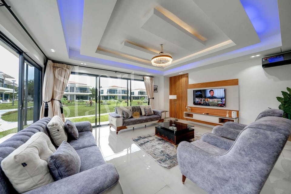 TV and multimedia, Seating area, Evening entertainment