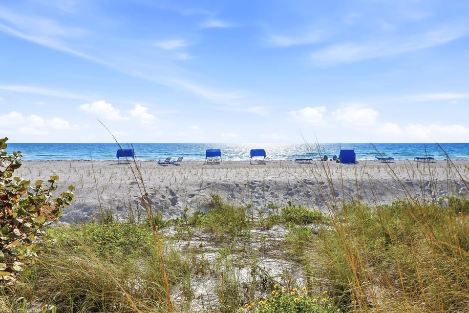 Nearby landmark, Beach, Sea view