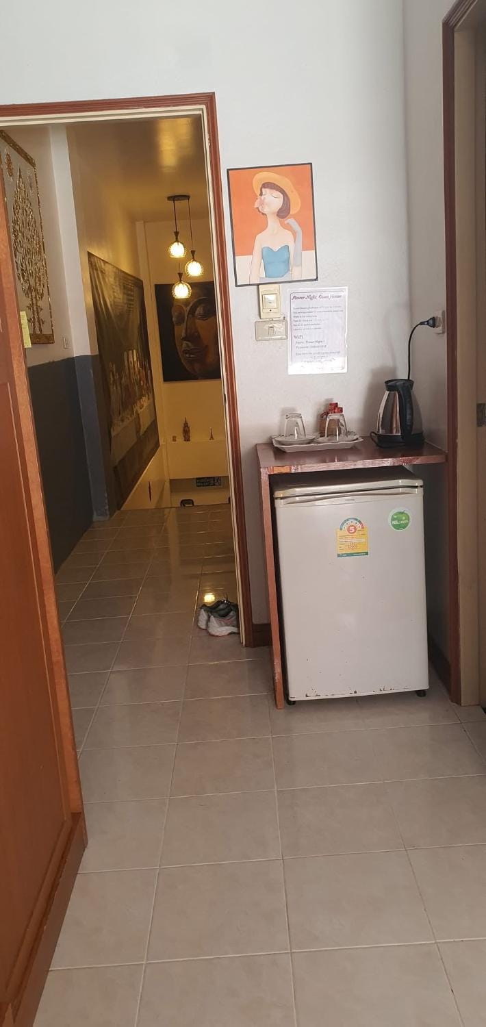 Flowernight Guesthouse Hotel in Rawai