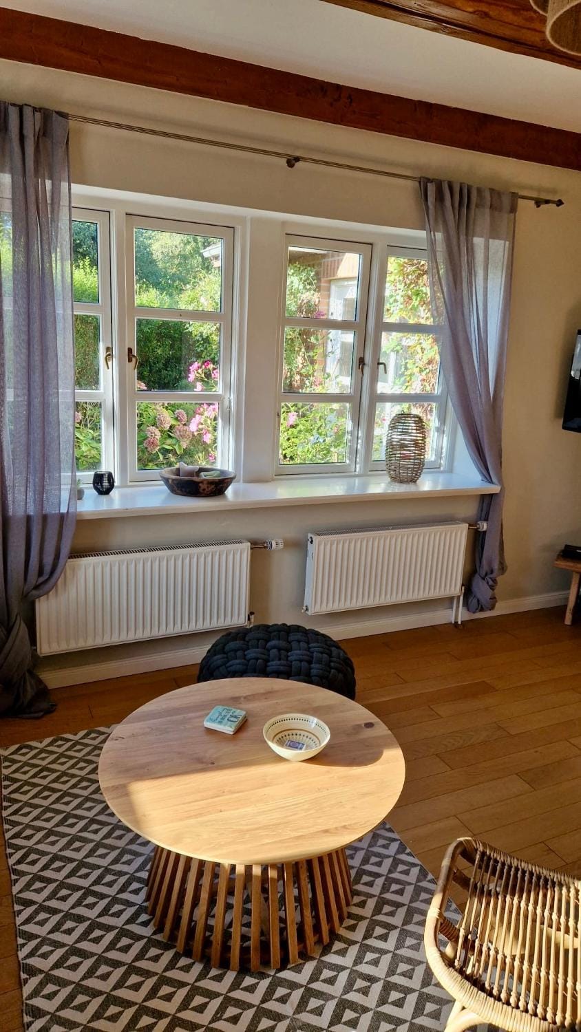 Romantic house in charming village Apartment in Ostholstein