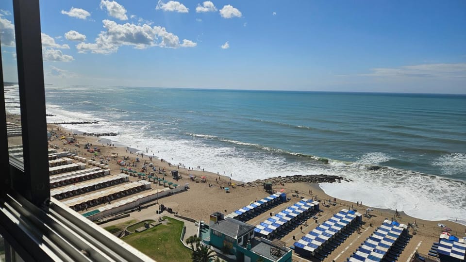Edificio Playa Club Frente al Mar Apartment in Miramar