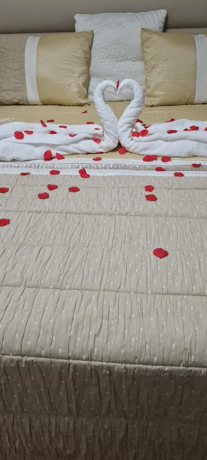 Bed, Photo of the whole room