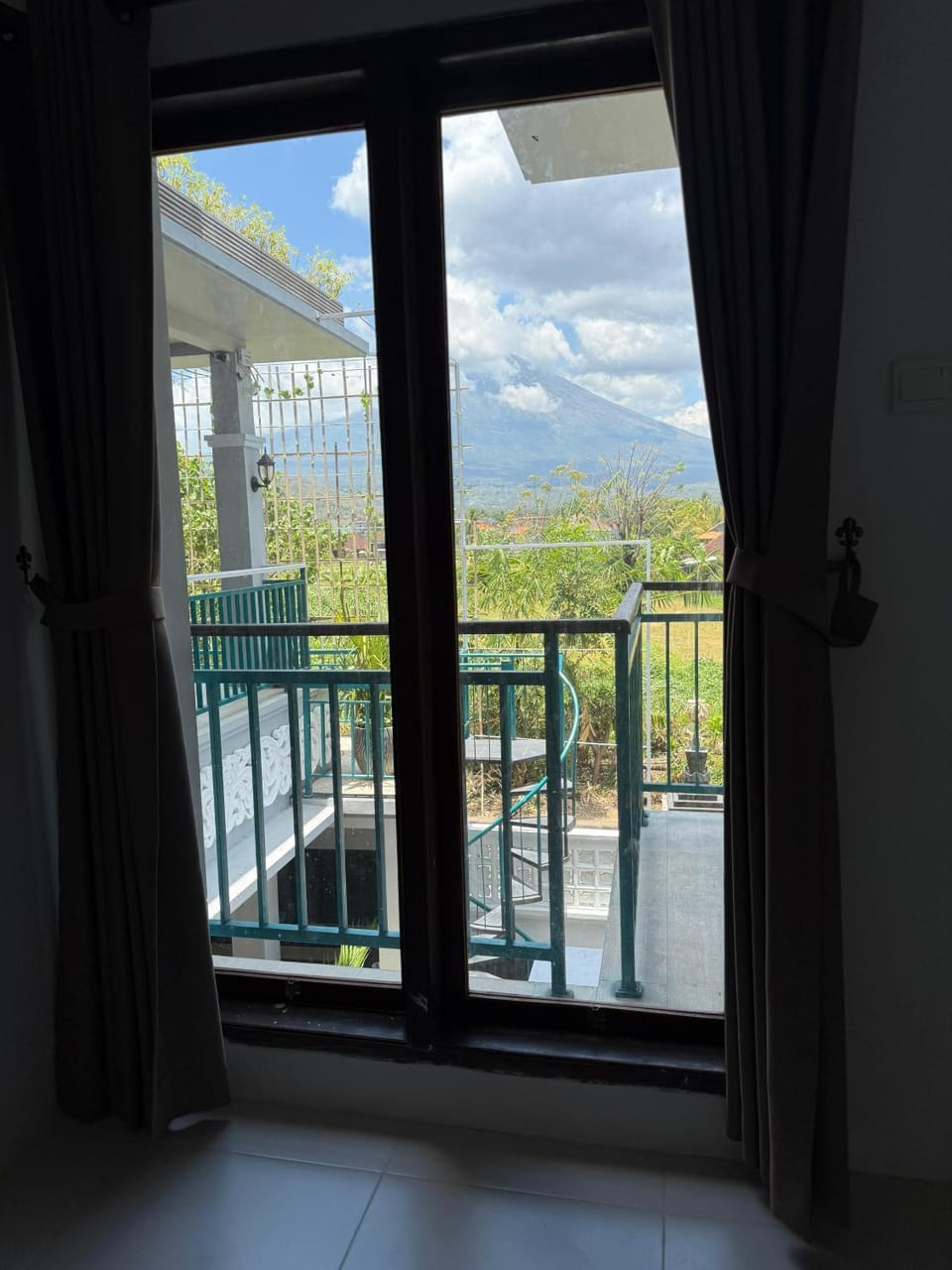 Property building, Natural landscape, View (from property/room)