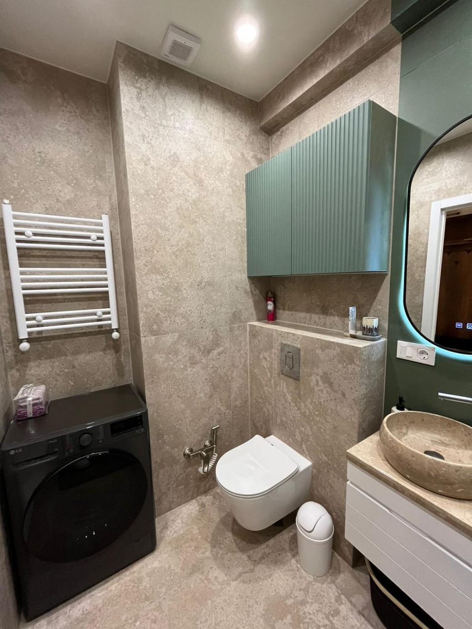 Toilet, Bathroom, washing machine