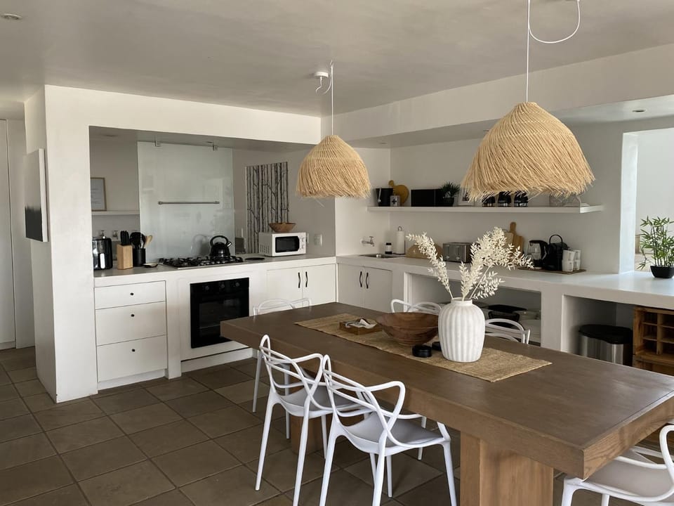 Namaste - Sea-facing 4 sleeper Holiday Home House in Western Cape