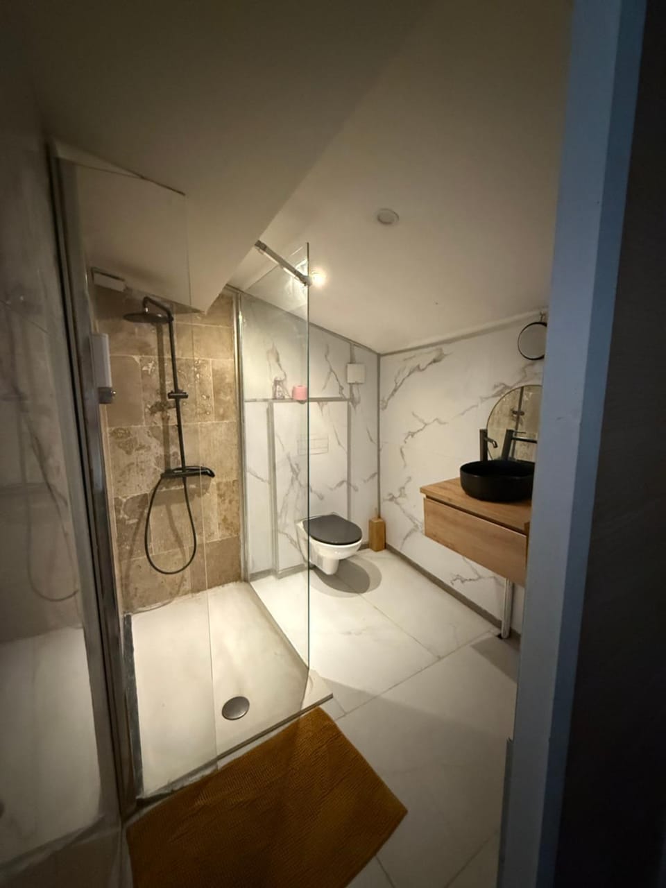 Toilet, Bathroom