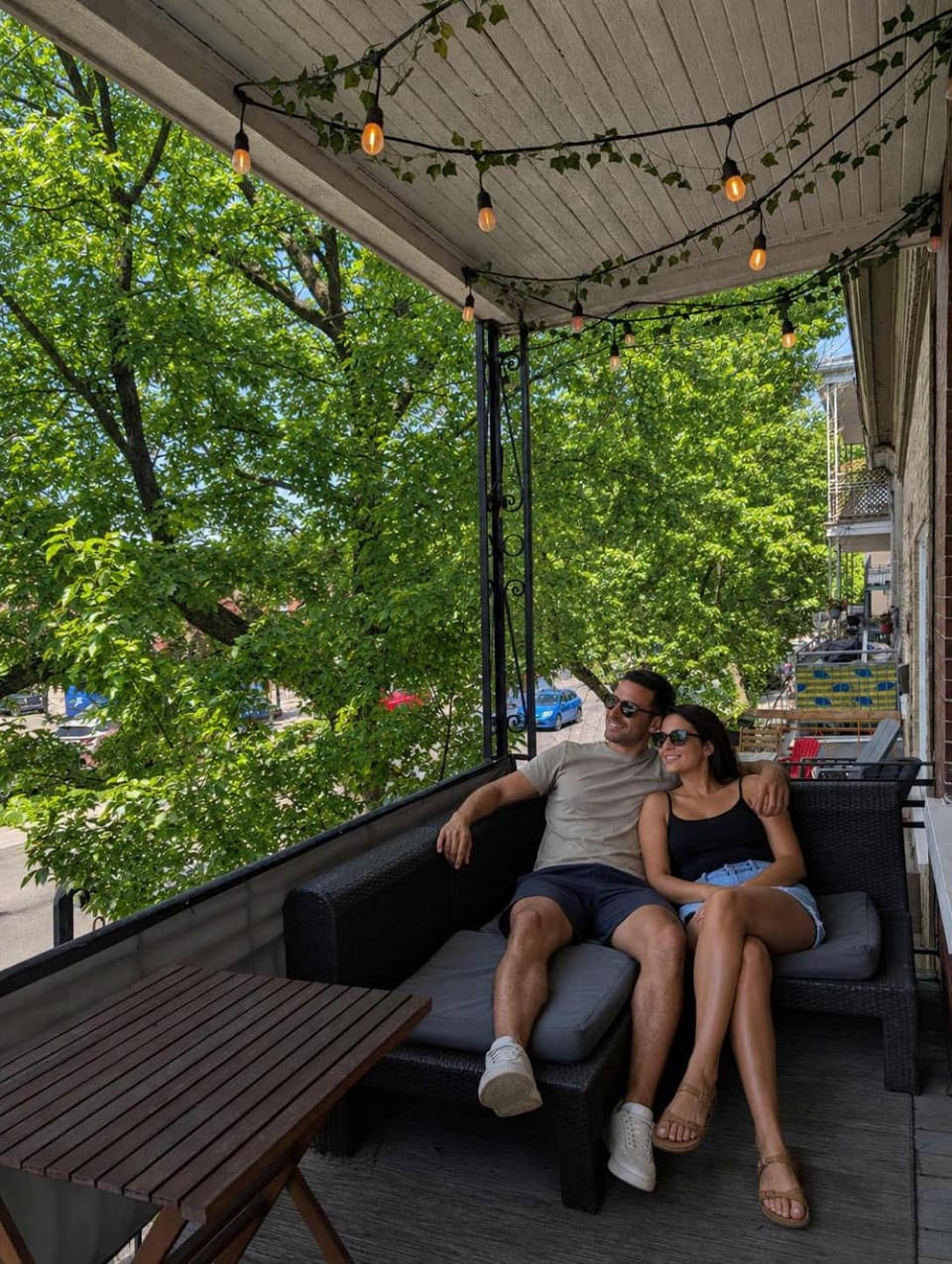 Central Limoilou 7 guests AC 2 Free Parking Apartment in Quebec City