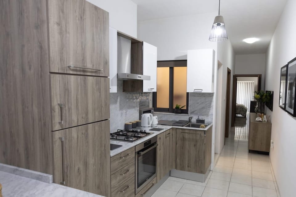 Kitchen or kitchenette, oven, stove
