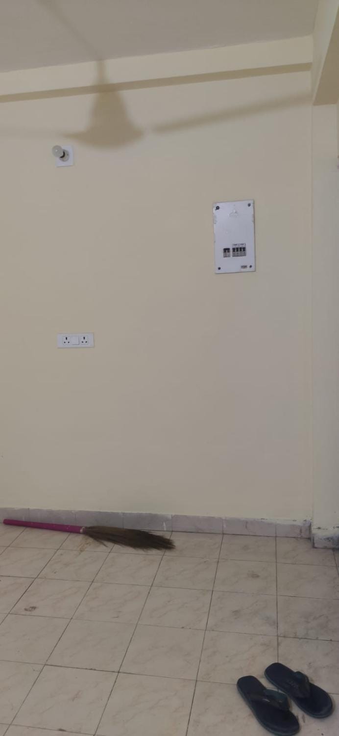 Sector G2, D6, Flat no-49, second floor, Narela House in Delhi